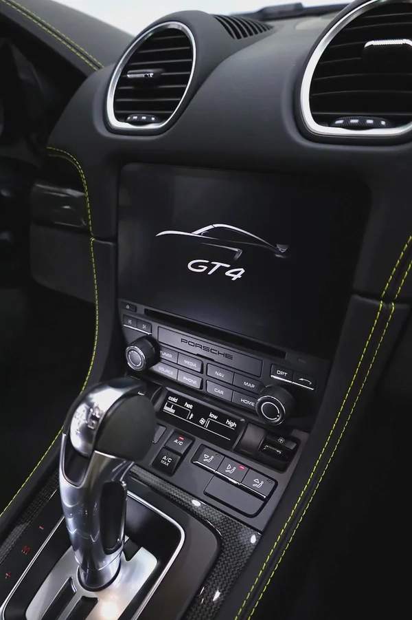 PORSCHE GT4 CARBON PACKAGE + PREMIUM RIMS + FULLY LOADED + WARRANTY UNTIL JUNE 2027