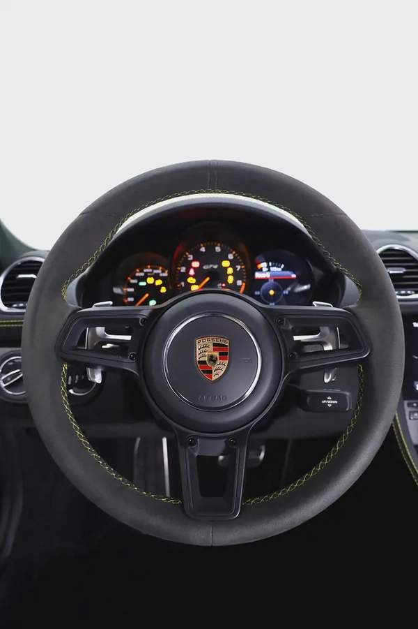 PORSCHE GT4 CARBON PACKAGE + PREMIUM RIMS + FULLY LOADED + WARRANTY UNTIL JUNE 2027