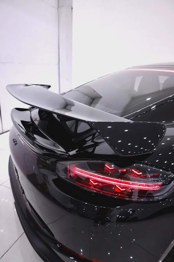 PORSCHE GT4 CARBON PACKAGE + PREMIUM RIMS + FULLY LOADED + WARRANTY UNTIL JUNE 2027