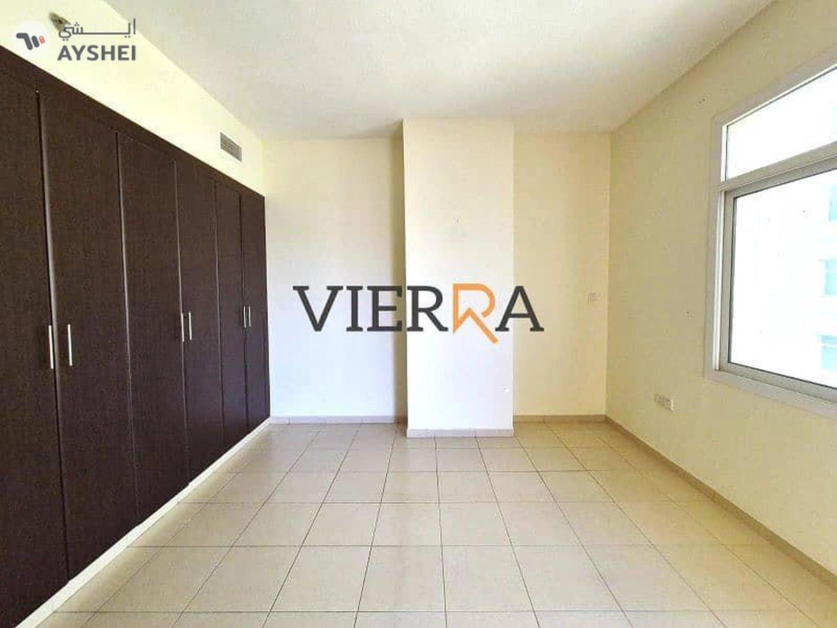 Tala 1, Queue Point, Liwan, Dubai-3-3