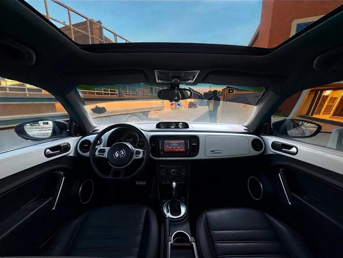 VOLKSWAGEN BEETLE 2.0 TSI A/T | 2015 | GCC SPECS-1-1