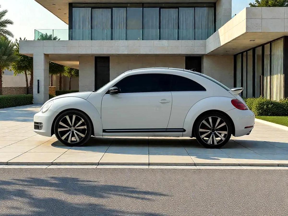 VOLKSWAGEN BEETLE 2.0 TSI A/T | 2015 | GCC SPECS-5-5