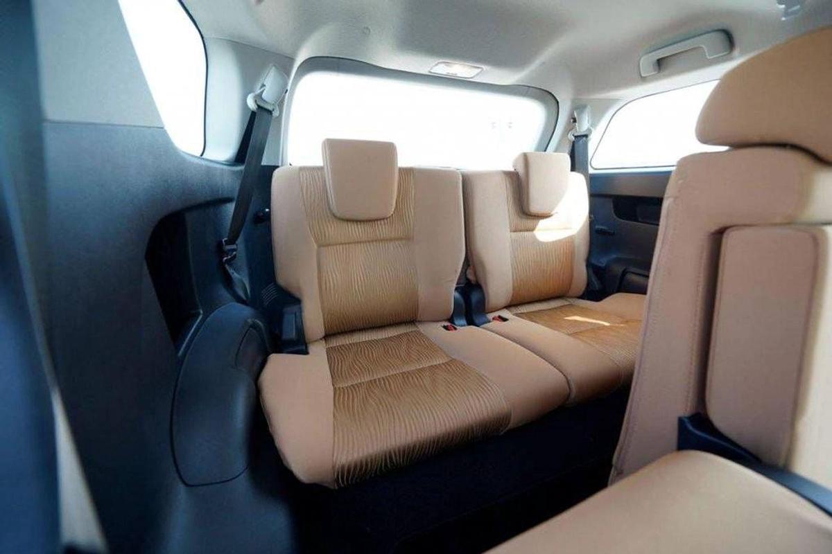 Toyota Fortuner 4.0L GXR-10-10