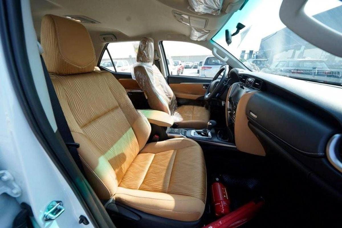 Toyota Fortuner 4.0L GXR-12-12