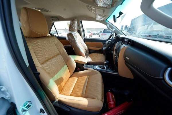 Toyota Fortuner 4.0L GXR