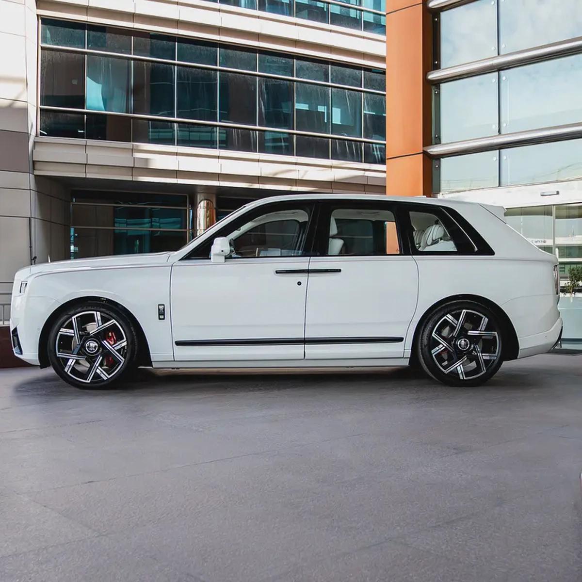 2025 ROLLS ROYCE CULLINAN BLACK BADGE ( BRAND NEW )-4-4