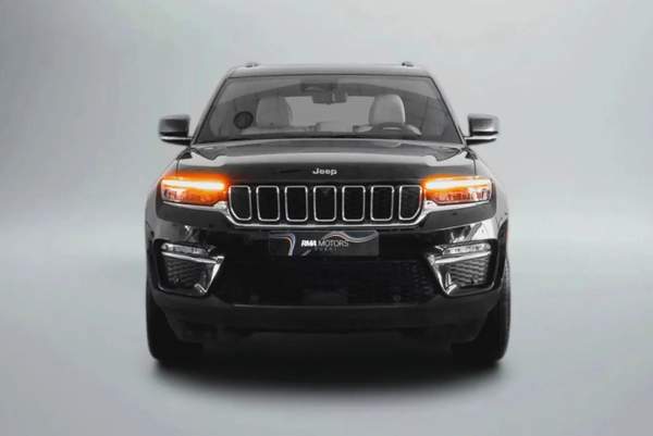 2,853 AED / 60 months | 0% DP | 2023 Jeep Grand Cherokee Limited + / Jeep Warranty