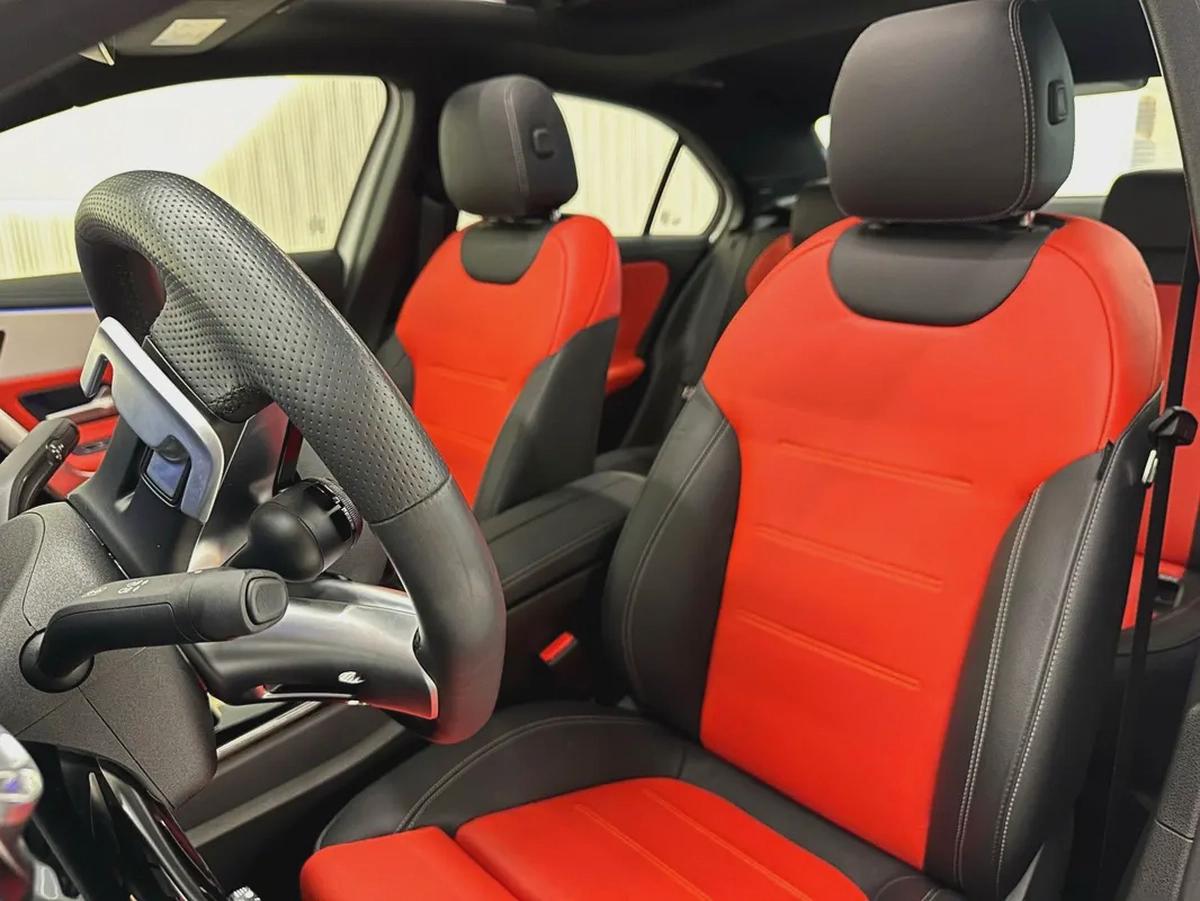 MERCEDES-BENZ A35-( AMG ENGINE) 5000KM-only 2024-UNDER WARRANTY SERVICE-contract till 105000KM-11-11