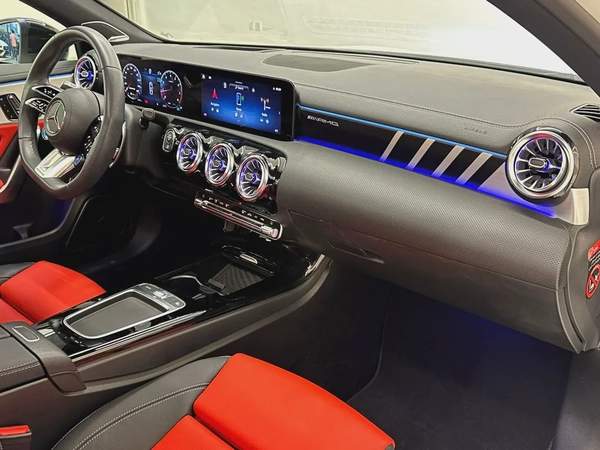 MERCEDES-BENZ A35-( AMG ENGINE) 5000KM-only 2024-UNDER WARRANTY SERVICE-contract till 105000KM