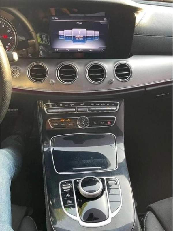 Mercedes Benz E200 Std