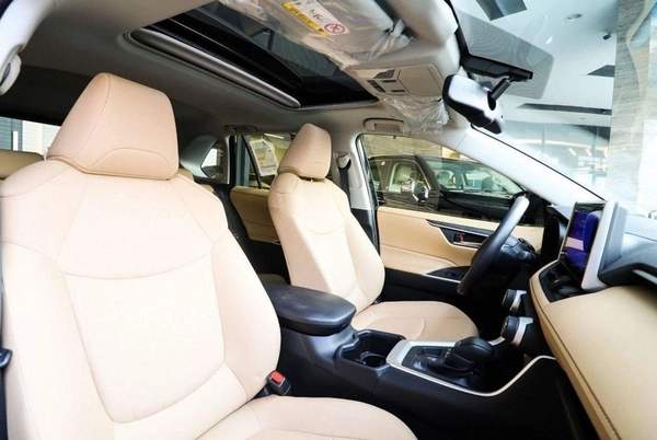Toyota RAV4 RAV4 XLE 2.0L MED OPTION SUNROOF 20223