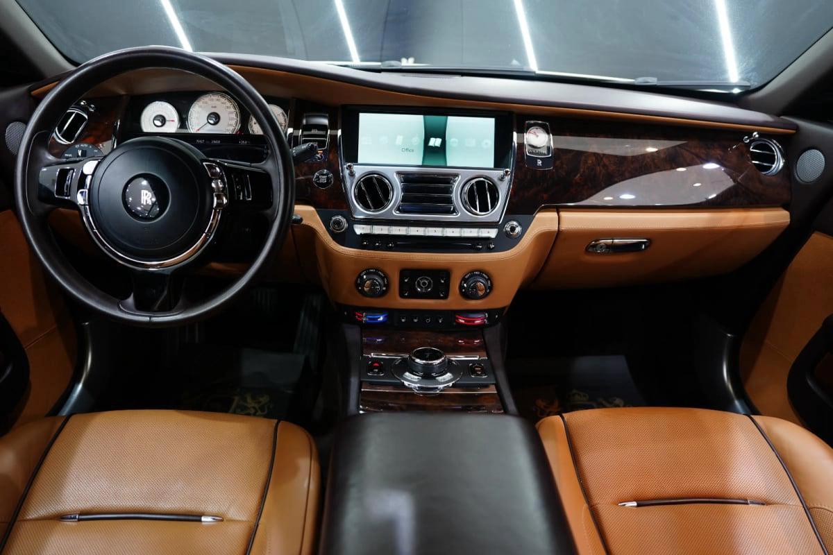 Rolls-Royce Wraith-9-9