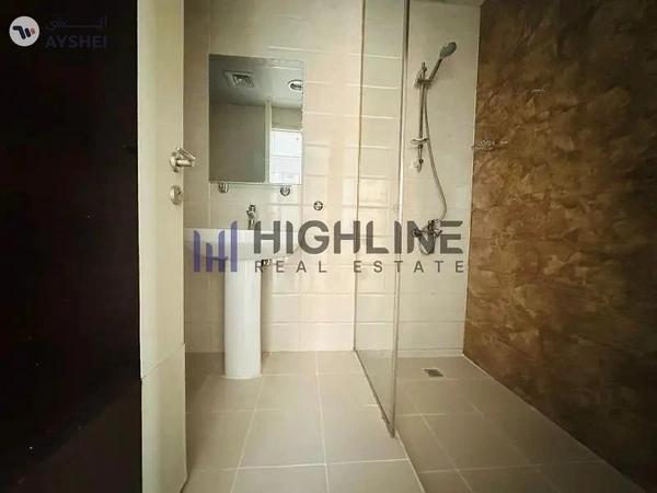 Sun-Drenched Apartment with a Modern Touch