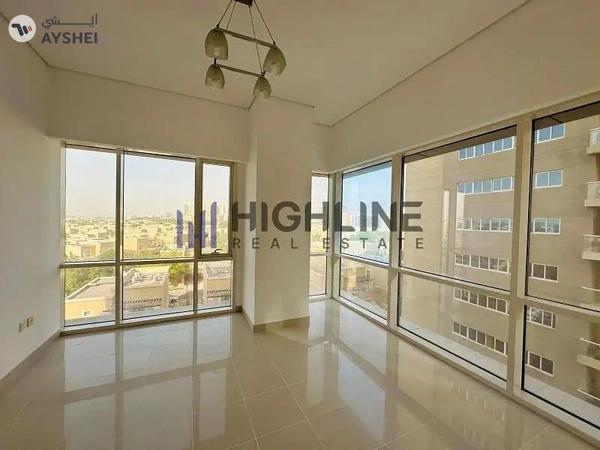 Sun-Drenched Apartment with a Modern Touch