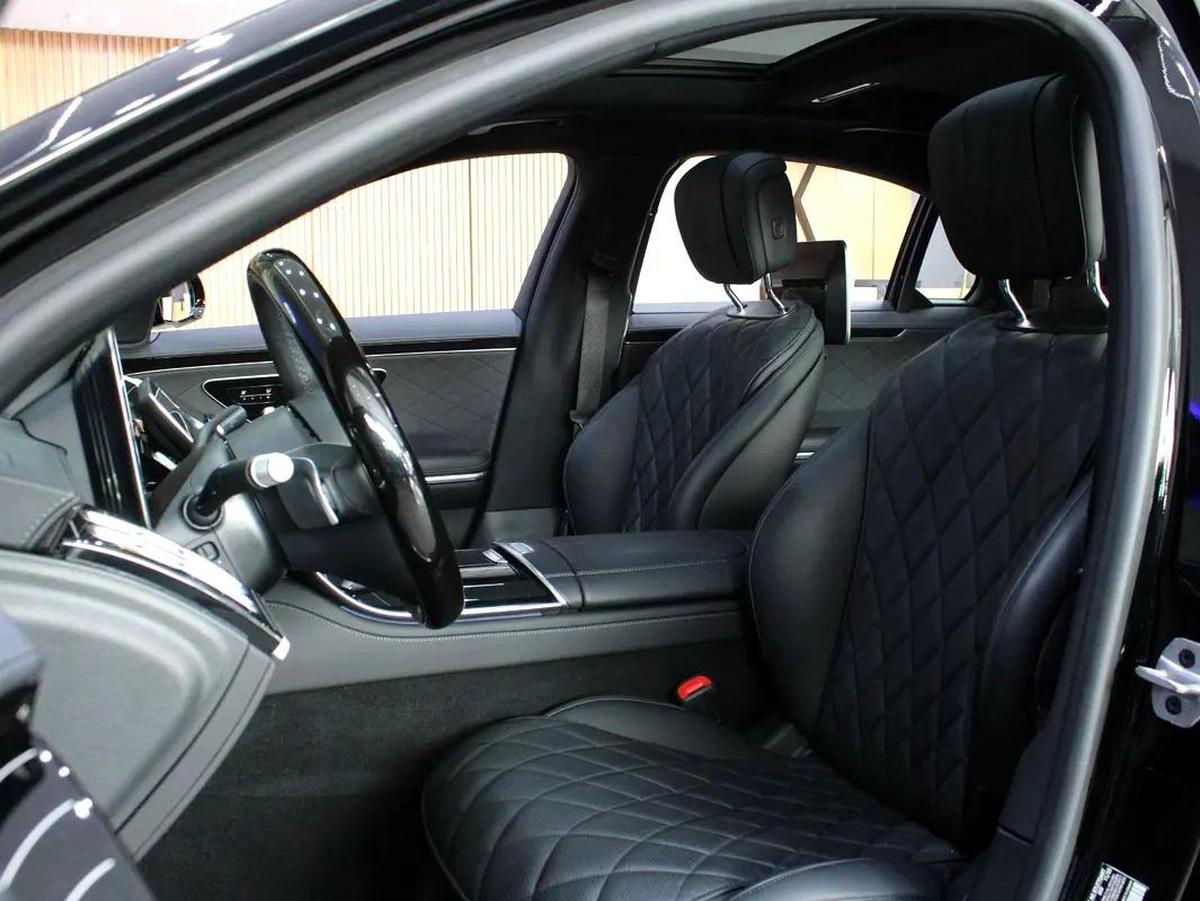 2024 - Mercedes-Benz S580 4Matic V8 with warranty-16-16