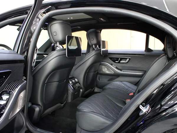 2024 - Mercedes-Benz S580 4Matic V8 with warranty