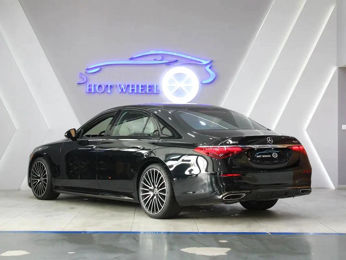 2024 - Mercedes-Benz S580 4Matic V8 with warranty-2-2