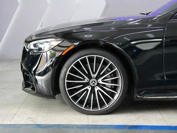 2024 - Mercedes-Benz S580 4Matic V8 with warranty