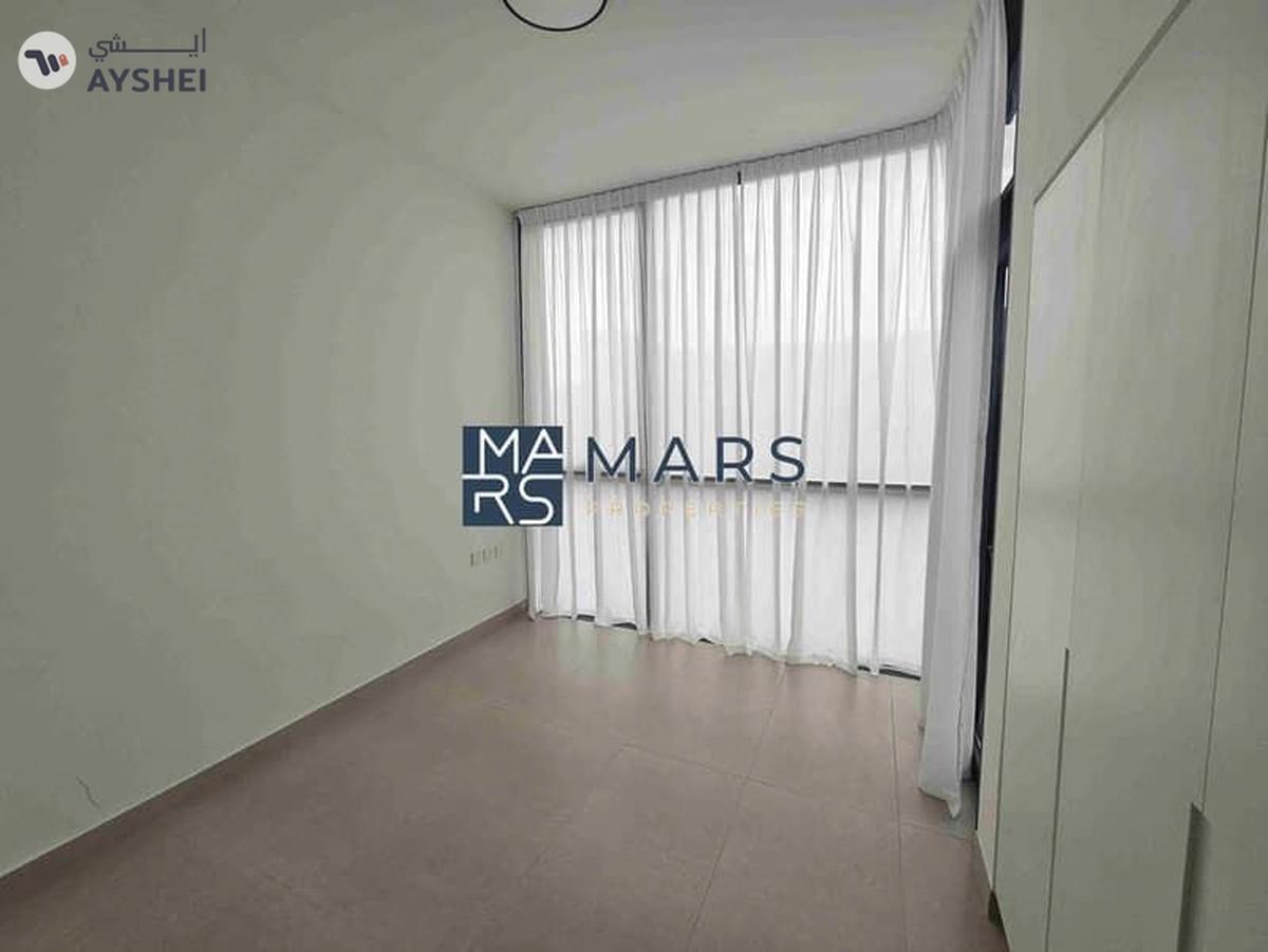 "Stunning 4-Bedroom Middle Unit Townhouse in Masaar – For rent-14-14