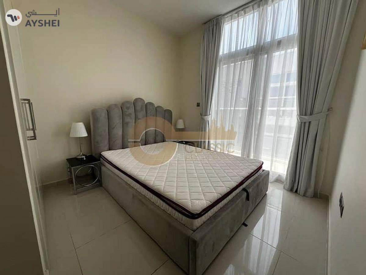 Vacant | 3 Bed Townhouse | Mid Unit | Furnished-9-9