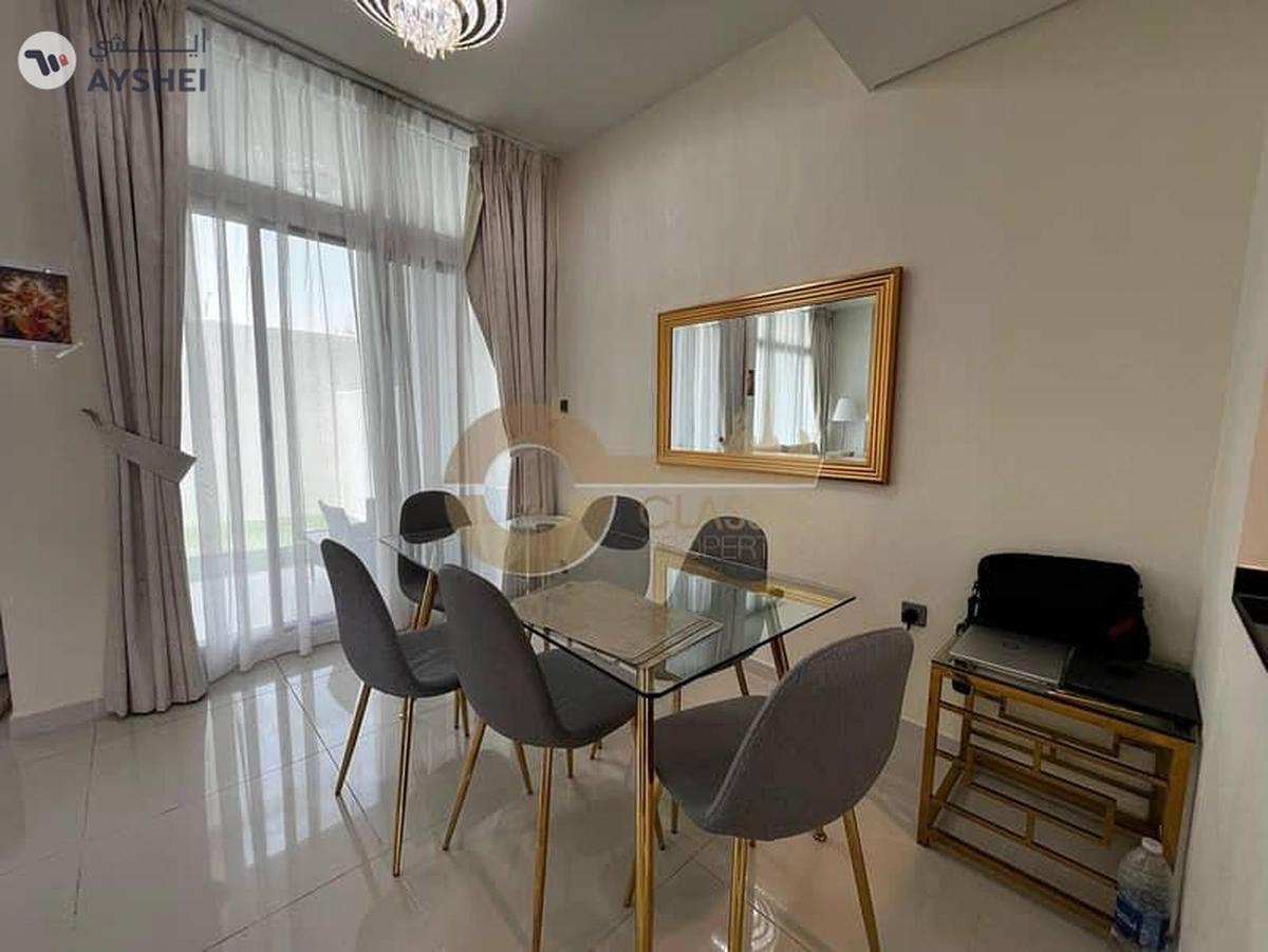 Vacant | 3 Bed Townhouse | Mid Unit | Furnished-3-3