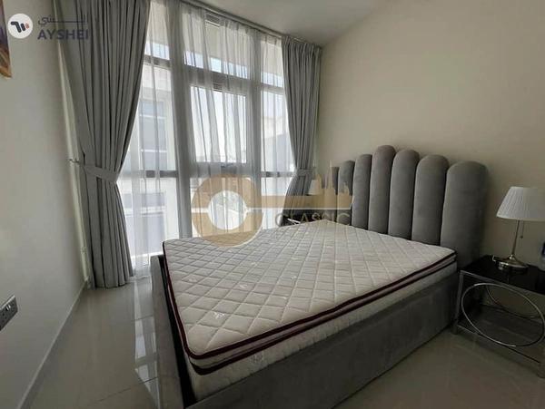 Vacant | 3 Bed Townhouse | Mid Unit | Furnished