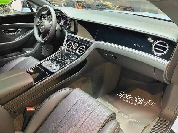 BENTLEY CONTINENTAL GT V8 *ORIGINAL MANSORY* / 2023 / BRAND NEW / FULL CARBON FIBER EXTERIOR