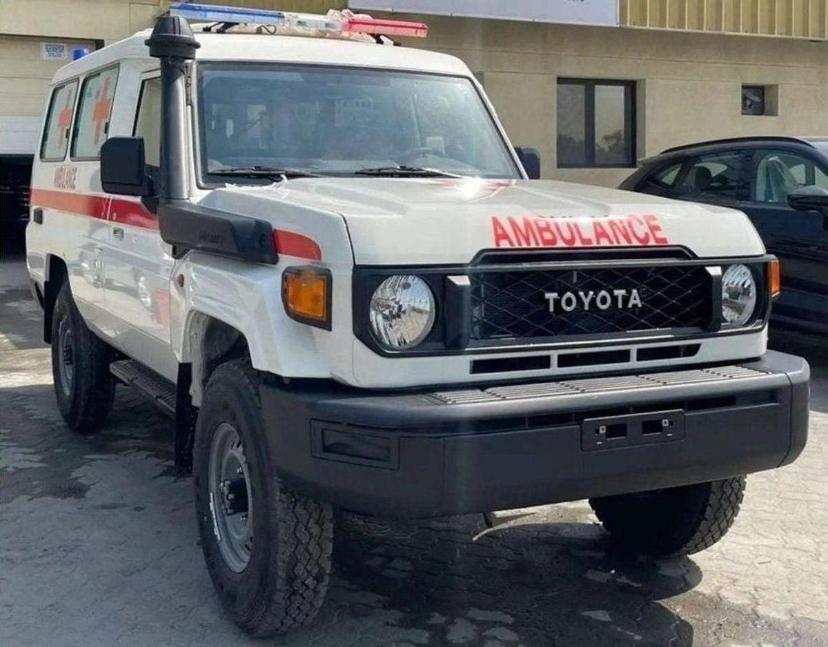 Toyota Land Cruiser 70 Toyota land cruiser hard top lc78 ambulance 4.2L diesel MY2025-0-0
