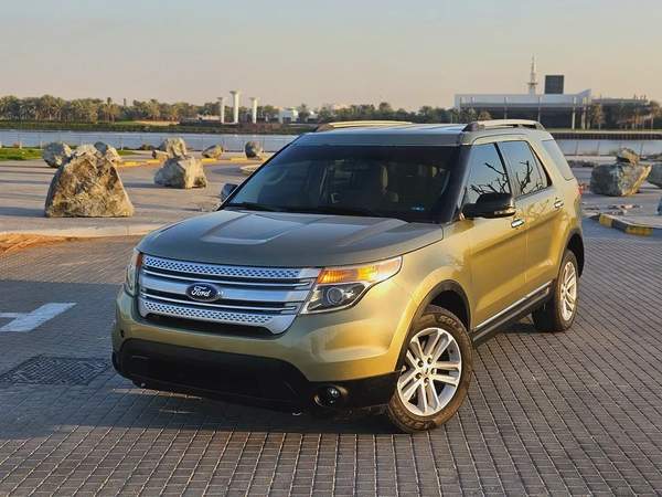 Ford Explorer 2012 GCC Immaculate Condition Family SUV Perfect 7 Seater Car With Low KM