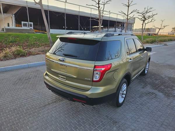 Ford Explorer 2012 GCC Immaculate Condition Family SUV Perfect 7 Seater Car With Low KM