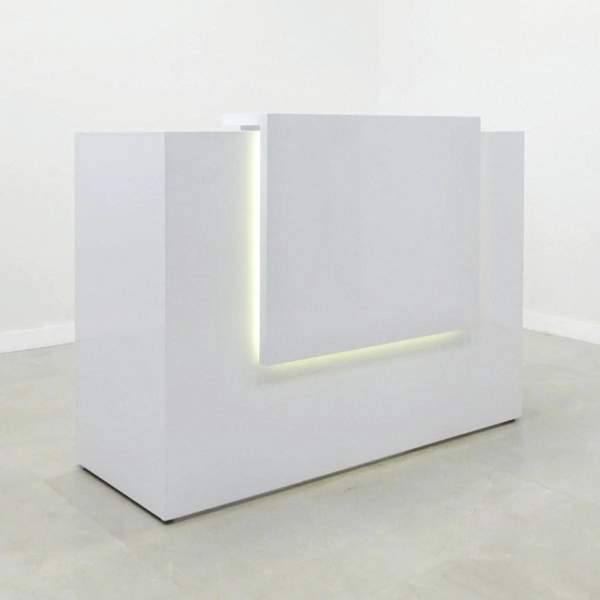 Salon multi-level reception desk