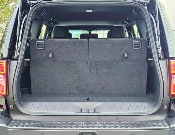 Toyota Prado ALL ROUNDER TURBO / 2.4L PETROL V4 / SUNROOF / DVD+CAMERA / COOL BOX (CODE#PPARS)