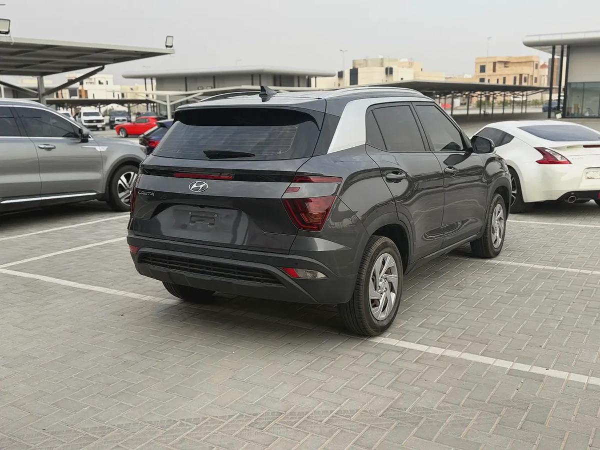 Hyundai Creta S 2021 - GCC Specs - Excellent Condition!-2-2