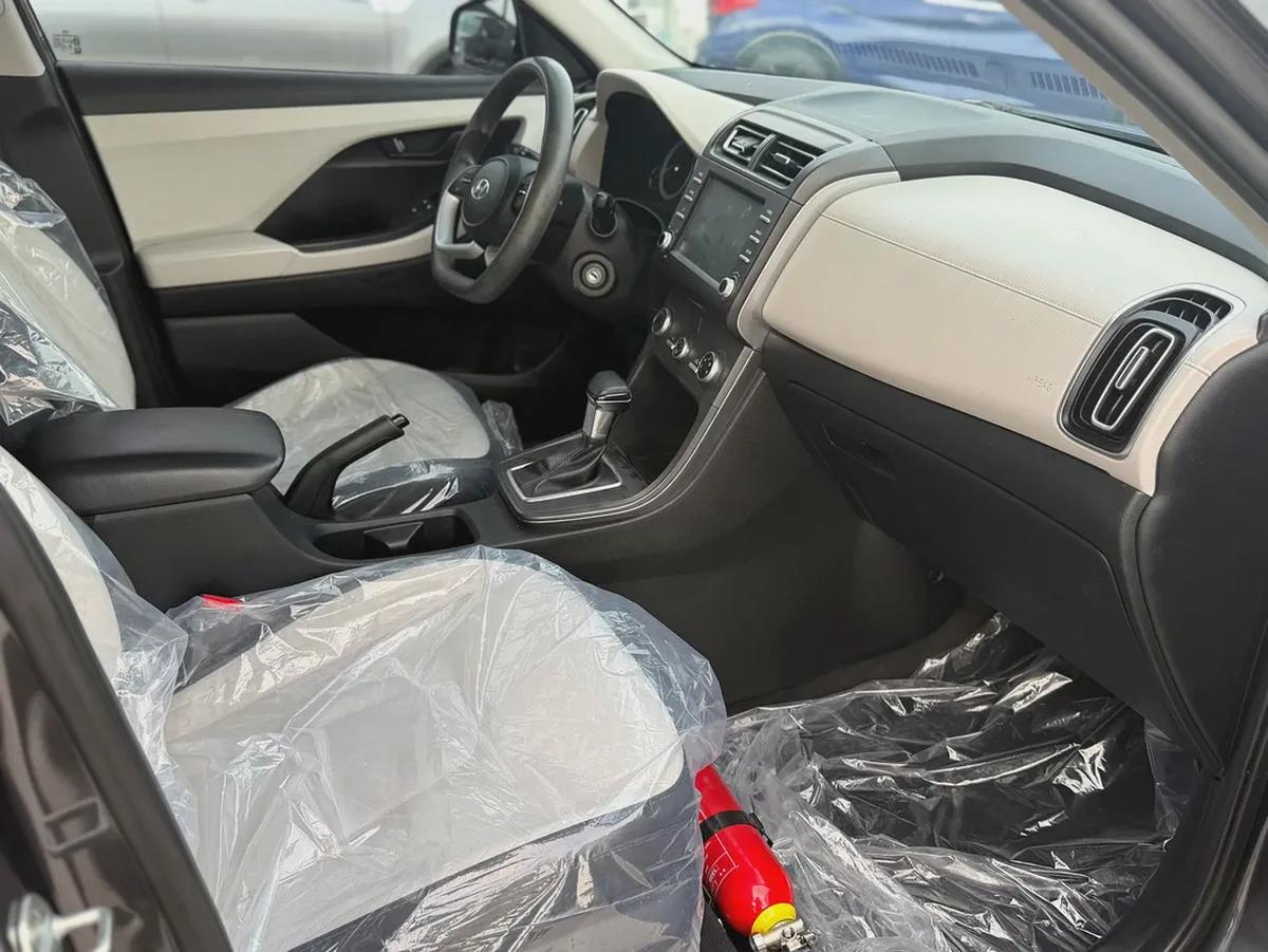 Hyundai Creta S 2021 - GCC Specs - Excellent Condition!-8-8
