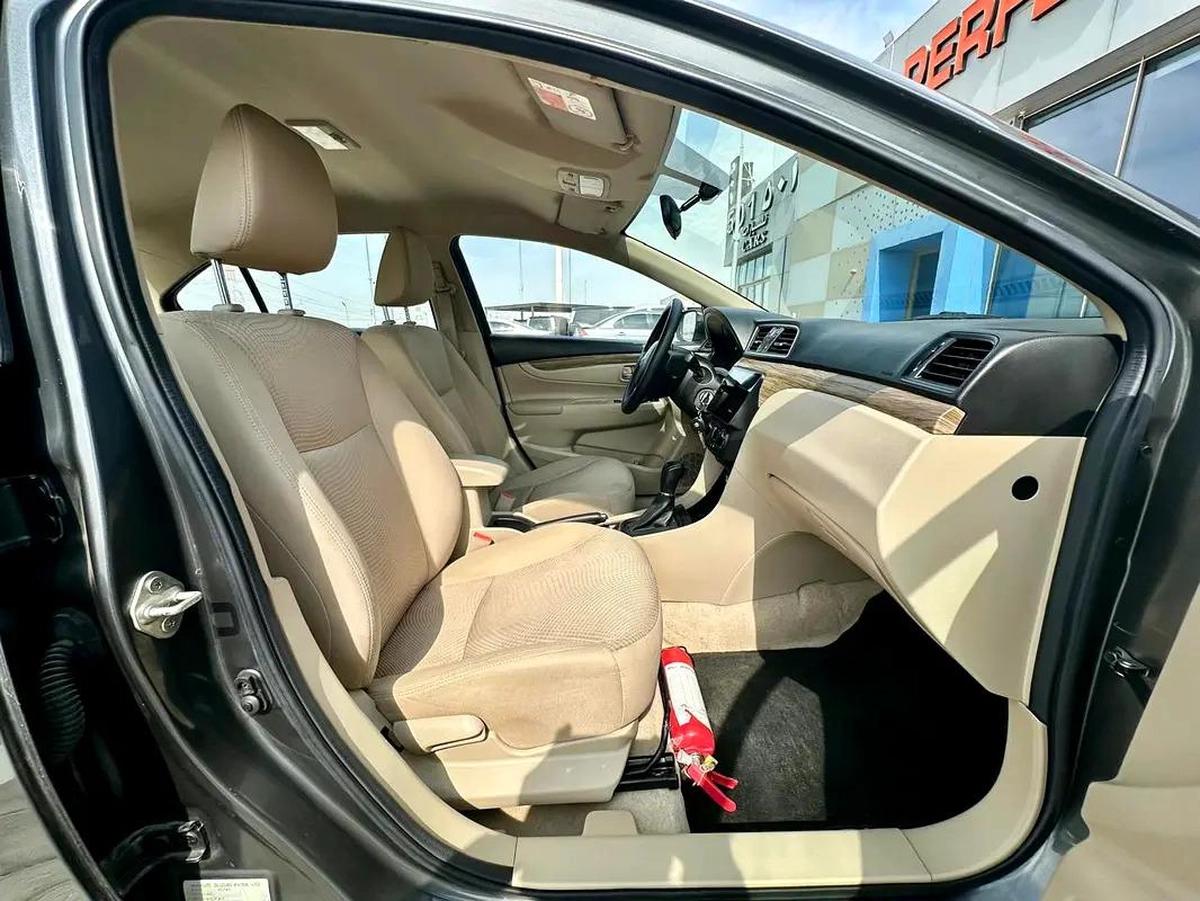 560-Monthly l GCC l Camera, GPS l Accident Free-4-4