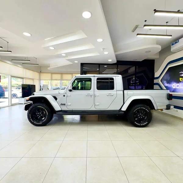 Jeep Gladiator Overland