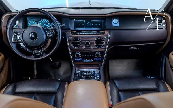 2019 Rolls Royce Cullinan, Converted To 2025, Fully Loaded, Excellent Condition, GCC Spec