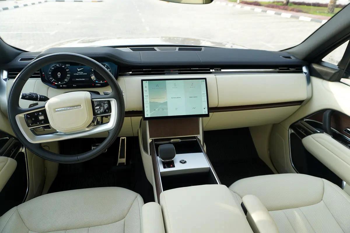Clean Title | Range Rover P530 V8 | Low Km | Black Edition-1-1