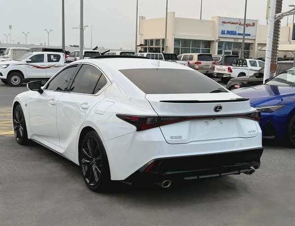 2021 Lexus IS 350 F Sport - American Specs - GCC Ready