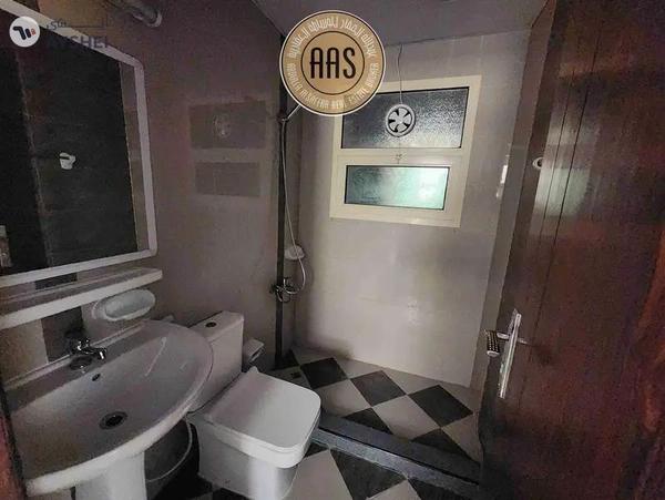 Spacious 1BR!! Prime Location with Close Kitchen!! All Facilities