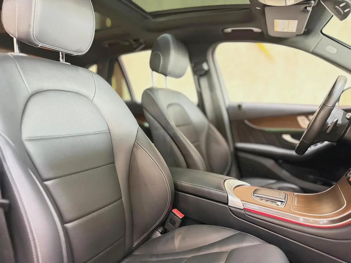 1,675 AED Monthly II Mercedes GLCC300 2022 II 0% Down Payment II Still Under Warranty to 2027-13-13