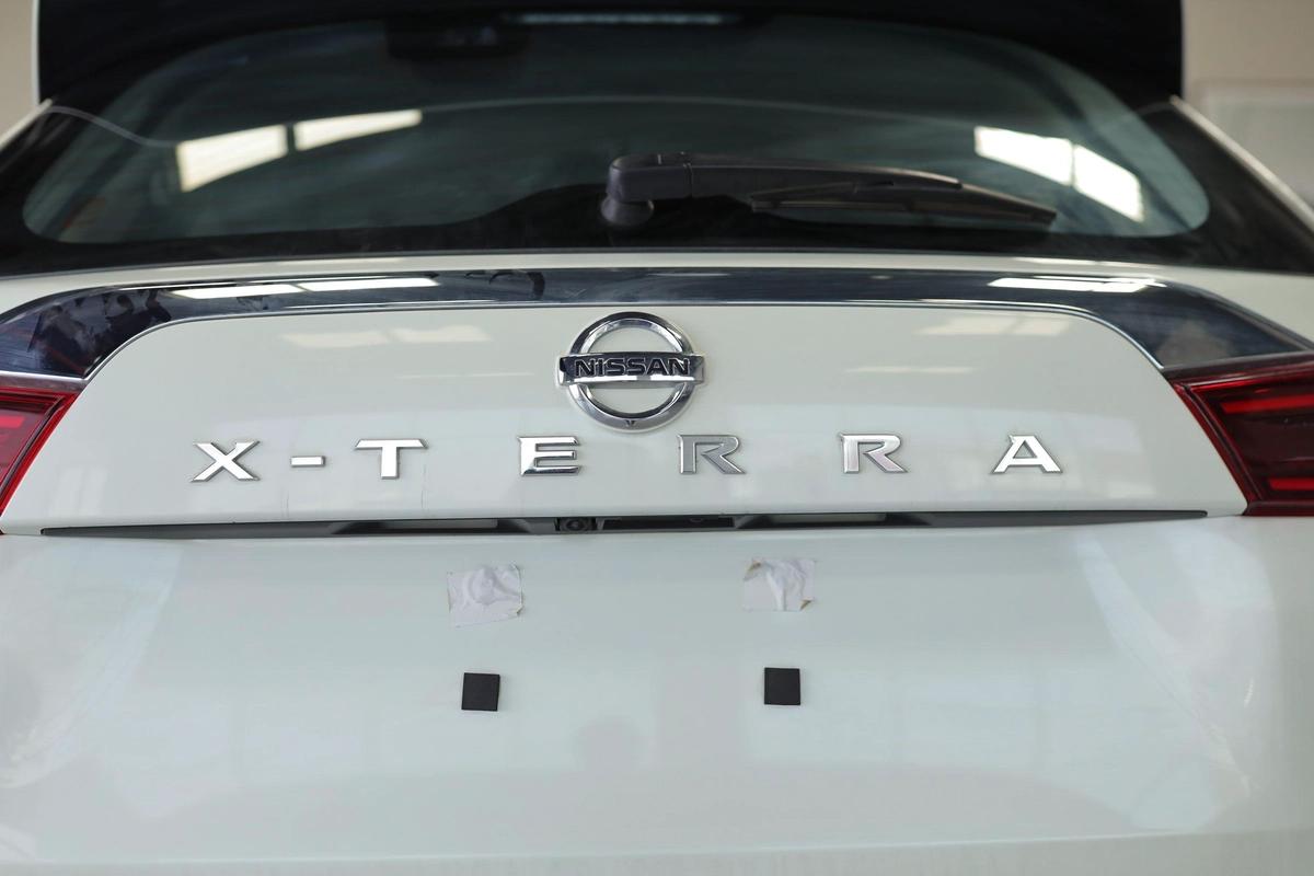 NISSAN XTERRA 2.5L 7AT 4W 7S PETROL PREMIUM-10-10