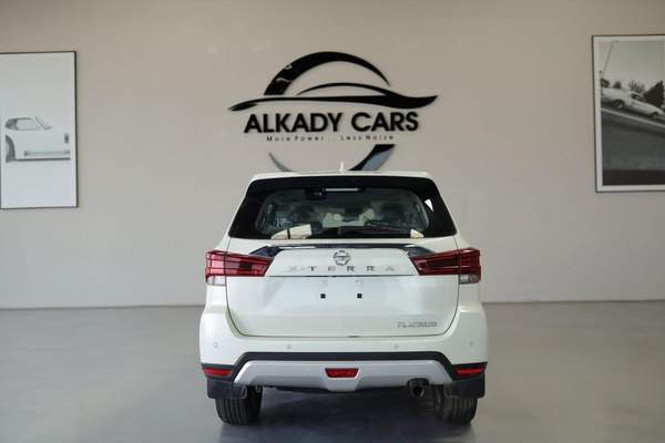 NISSAN XTERRA 2.5L 7AT 4W 7S PETROL PREMIUM