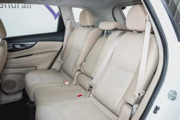 1 YR / 20,000 KM WARRANTY | 2.5 S | GCC | AED 999 PM