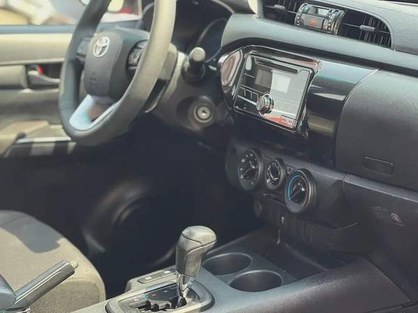 2019 | Toyota Hilux | 4X2 | Full Automatic | Ref#965