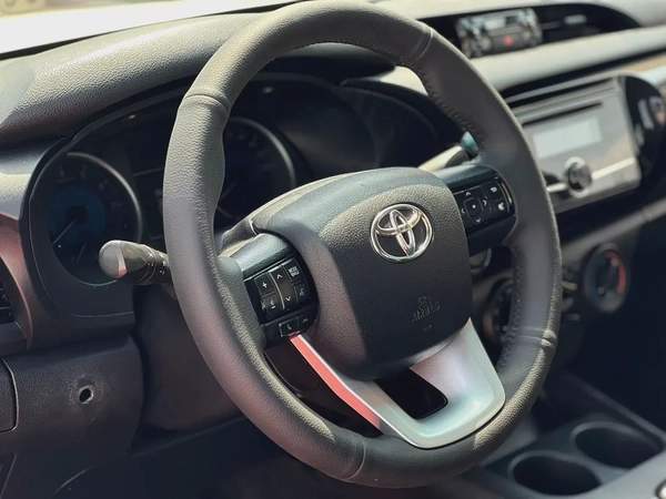 2019 | Toyota Hilux | 4X2 | Full Automatic | Ref#965