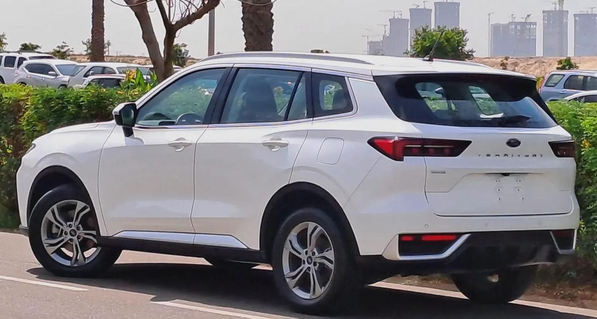 FORD TERRITORY | "WARRANTY AVAILABLE TILL 2028" | 2024 MODEL | 1.8L | GCC (1135/-MONTHLY)-4-4
