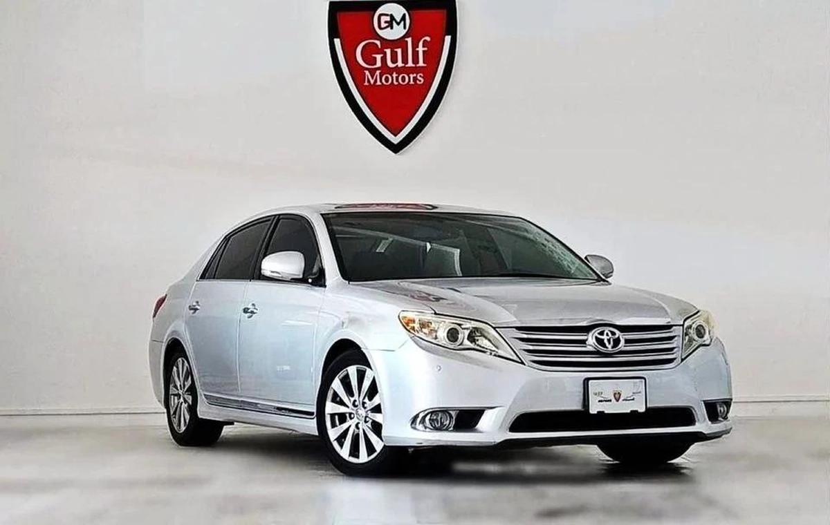 Toyota Avalon 3.5L-6CYL EXCELLENT CONDITION GCC SPECIFICATION-0-0