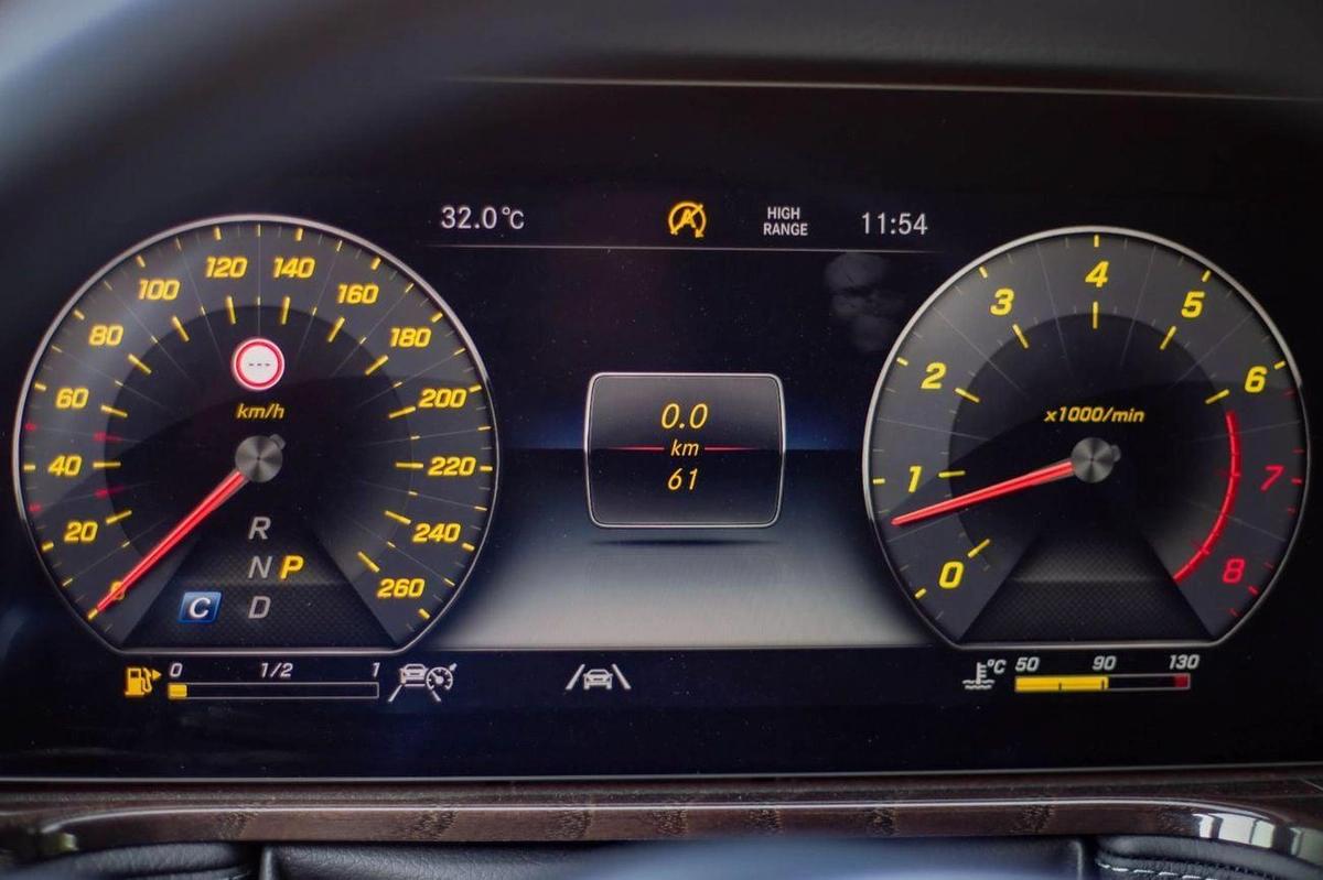 Mercedes-Benz G 500 AMG-5-5