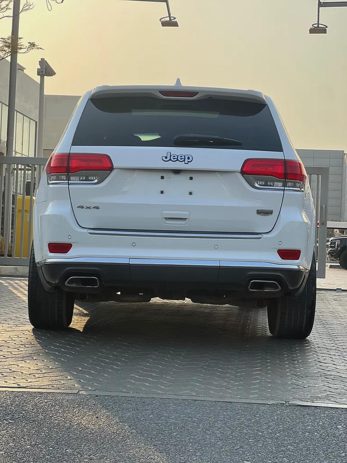 JEEP GRAND SHEROKEE-16-16